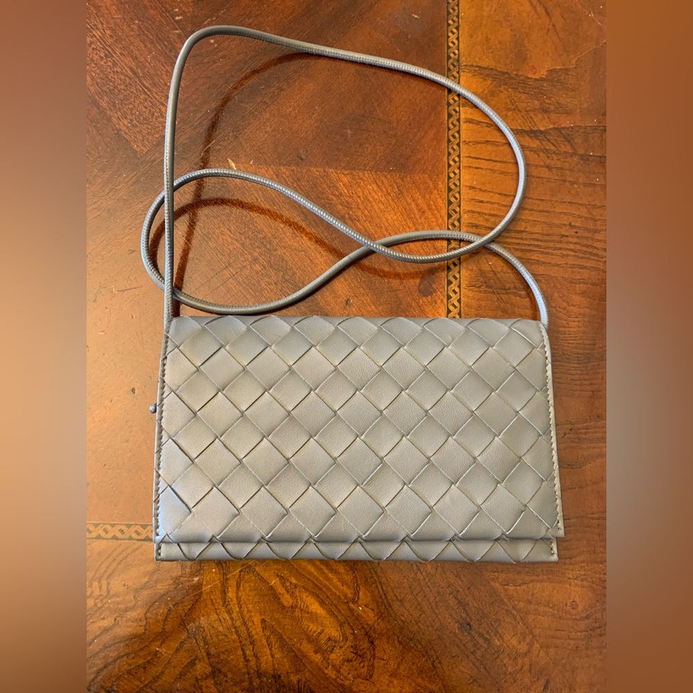 Bottega Veneta Loop Leather Handbag: New with original packaging!